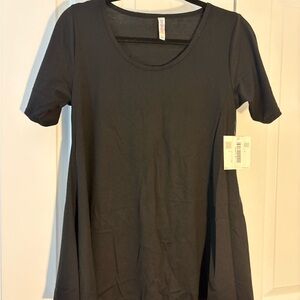 LuLaRoe Perfect T Black Tunic T-Shirt Scoop Neck Short Sleeve XS